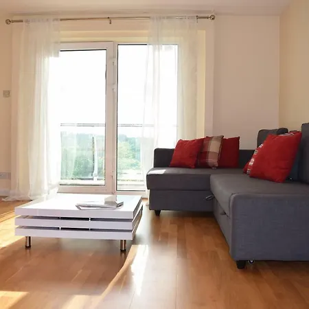 Tranquil Apartment With Stunning Views Enfield Exterior photo