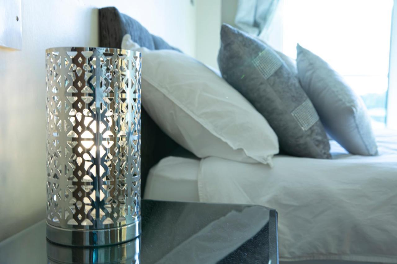 Tranquil With Stunning Views * Enfield