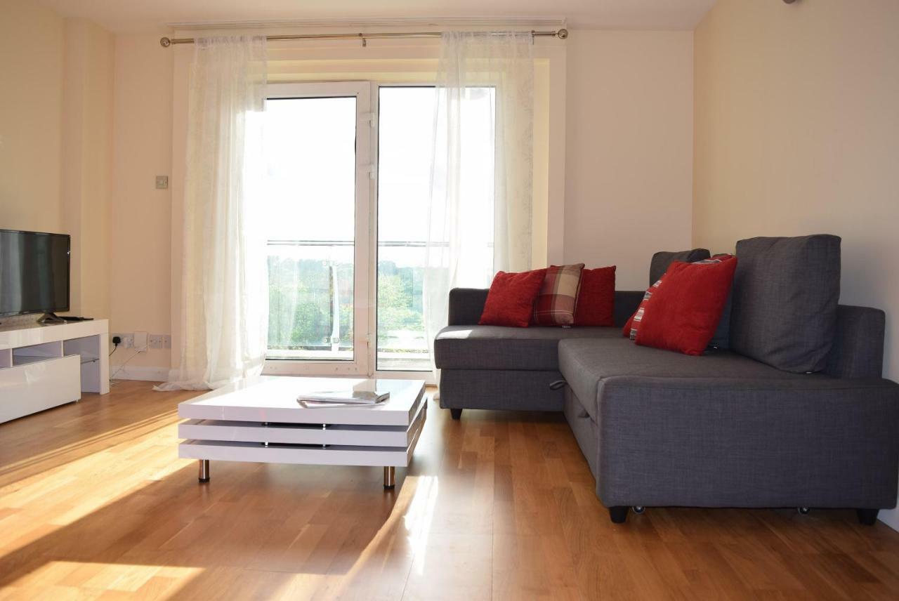 Tranquil With Stunning Views Apartment *