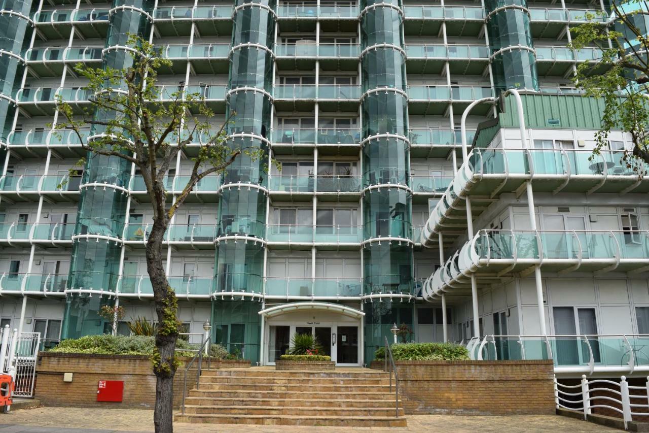 Tranquil With Stunning Views * Enfield